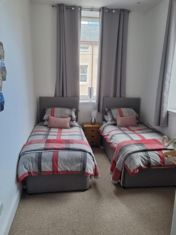 Stunning Spacious Apartment On River Ness Inverness Zewnętrze zdjęcie