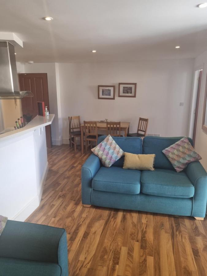 Stunning Spacious Apartment On River Ness Inverness Zewnętrze zdjęcie