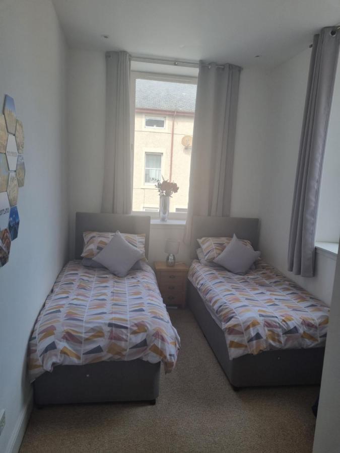 Stunning Spacious Apartment On River Ness Inverness Zewnętrze zdjęcie