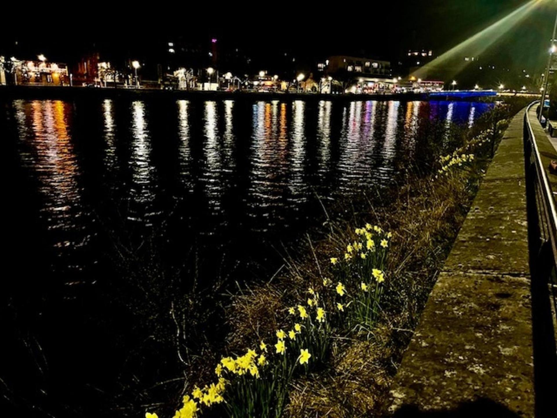 Stunning Spacious Apartment On River Ness Inverness Zewnętrze zdjęcie